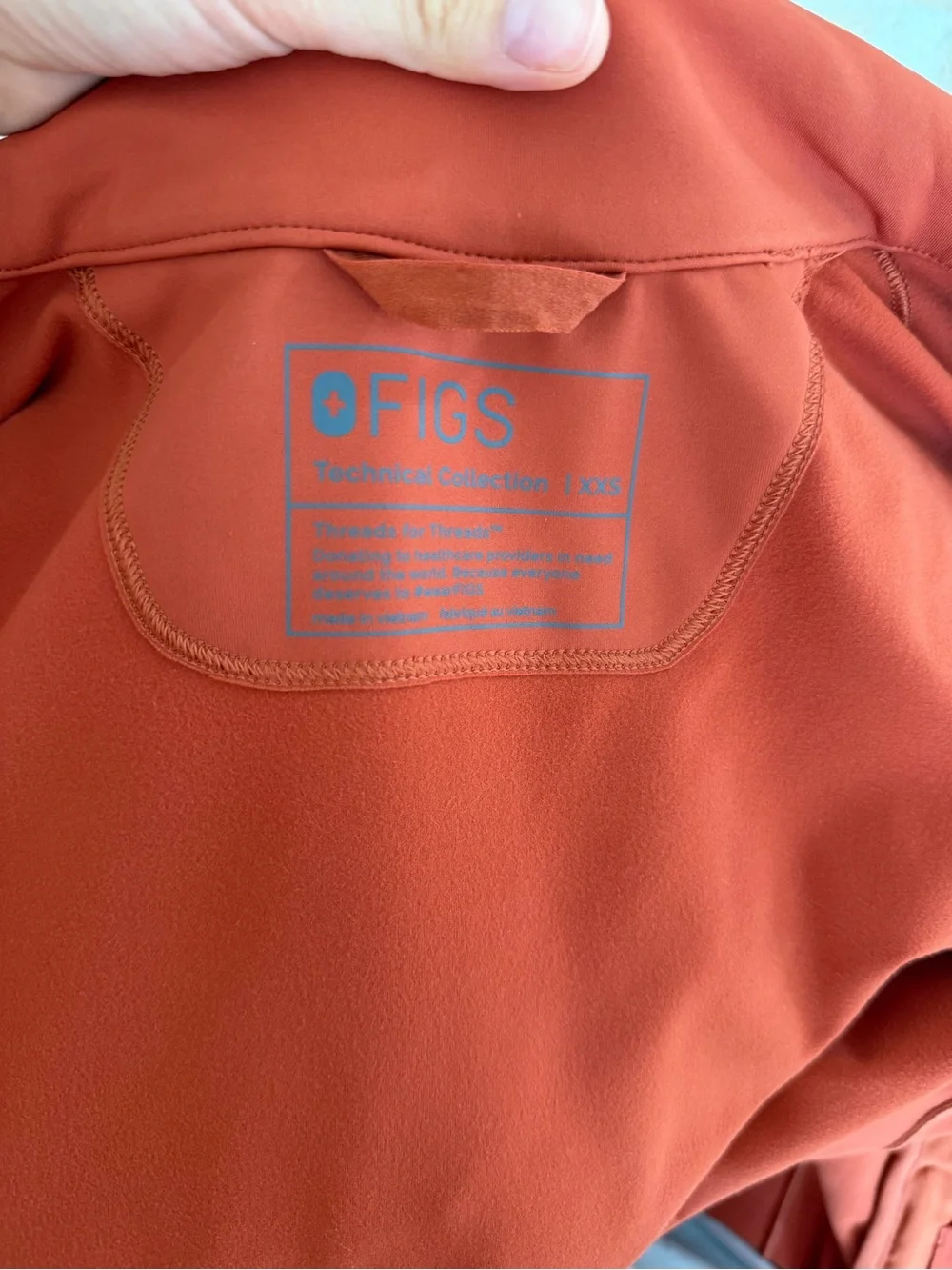 Figs Zip-Front Technical Jacket in Rust - Picture 4 of 6
